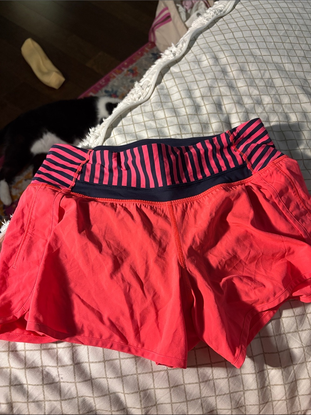 RARE lululemon speed ups size 4
